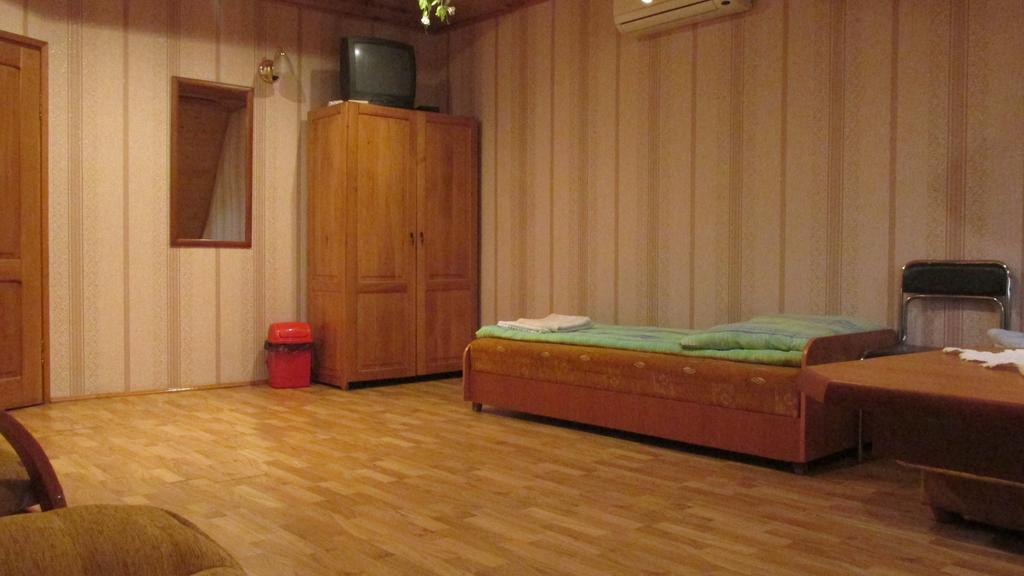 Zajazd U Renaty Poraj  Buitenkant foto